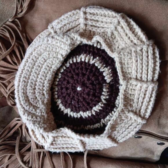 1OF1 OSFA Vintage Handmade Crochet Beret With Pom-Pom Striped Knit Cap unisex - Picture 7 of 8